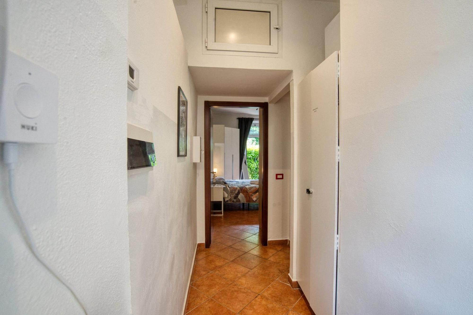 Dieghouse - Monolocale Con Cortile In Corte Lombarda Vicino Al Centro Monza Esterno foto