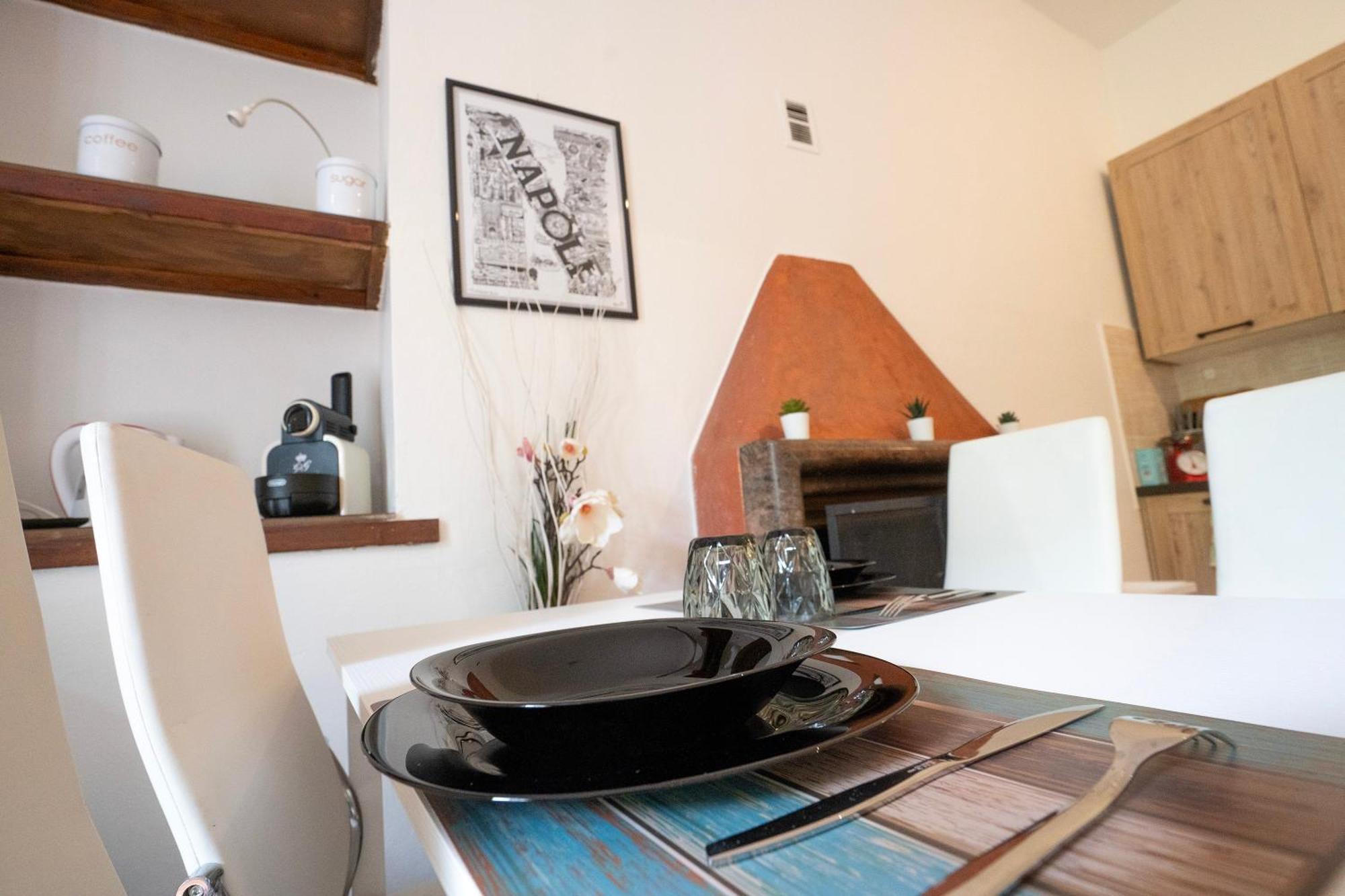 Dieghouse - Monolocale Con Cortile In Corte Lombarda Vicino Al Centro Monza Esterno foto